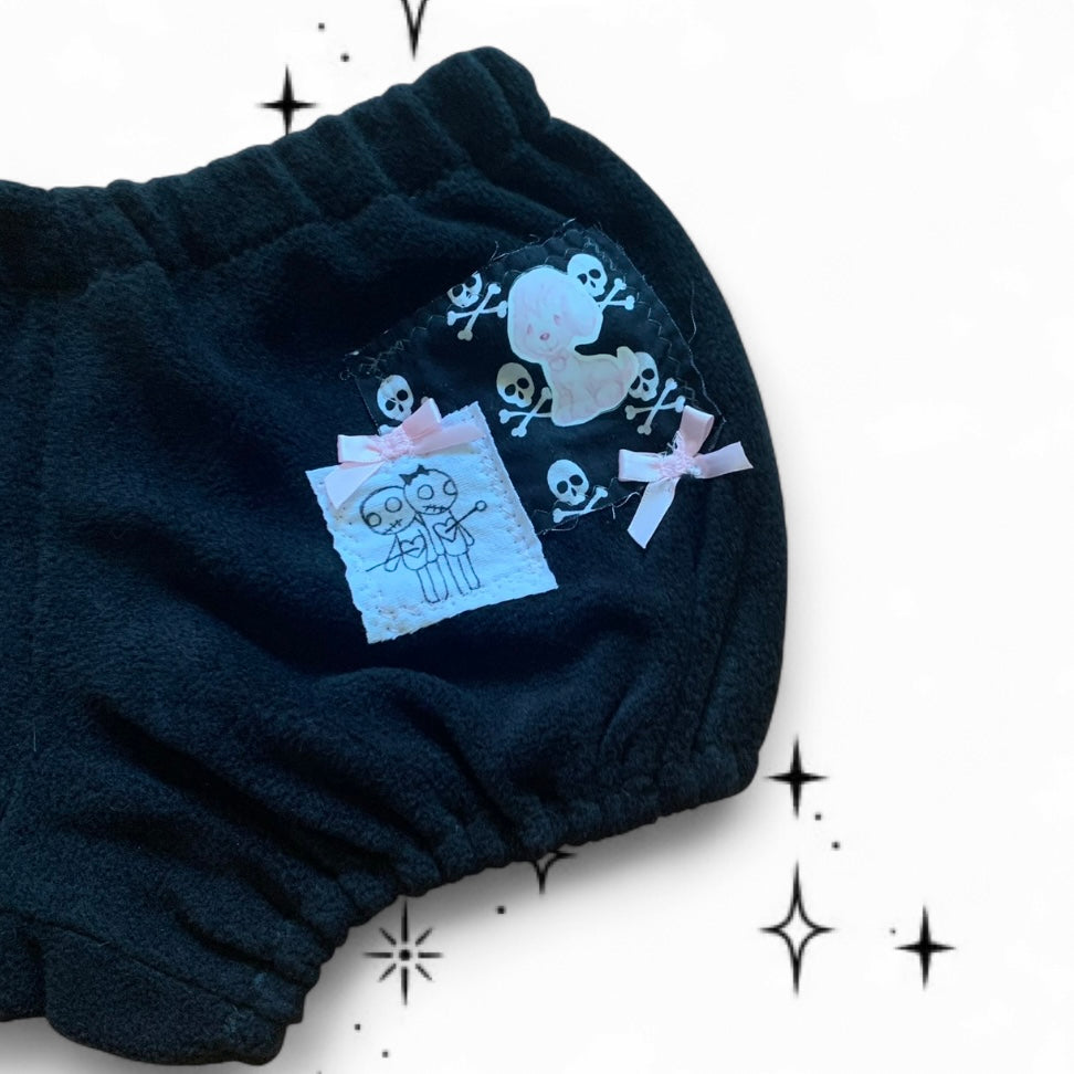 punk kitty patchwork shorts blk1