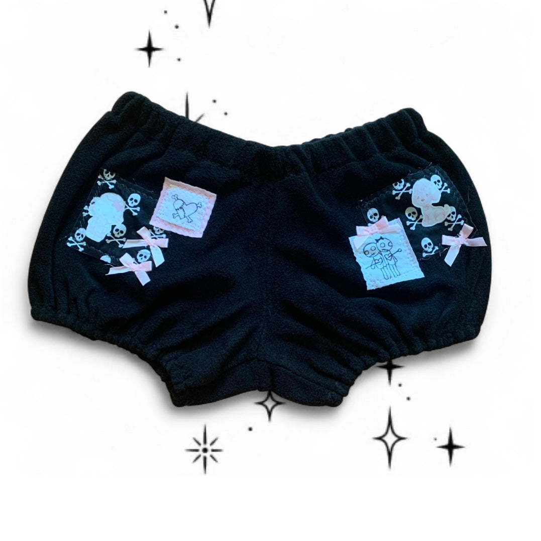 punk kitty patchwork shorts blk1