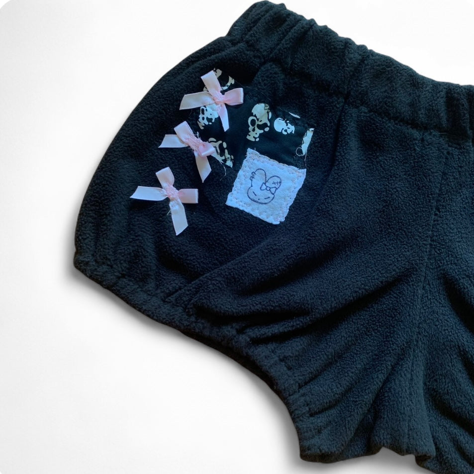 punk kitty patchwork shorts blk2